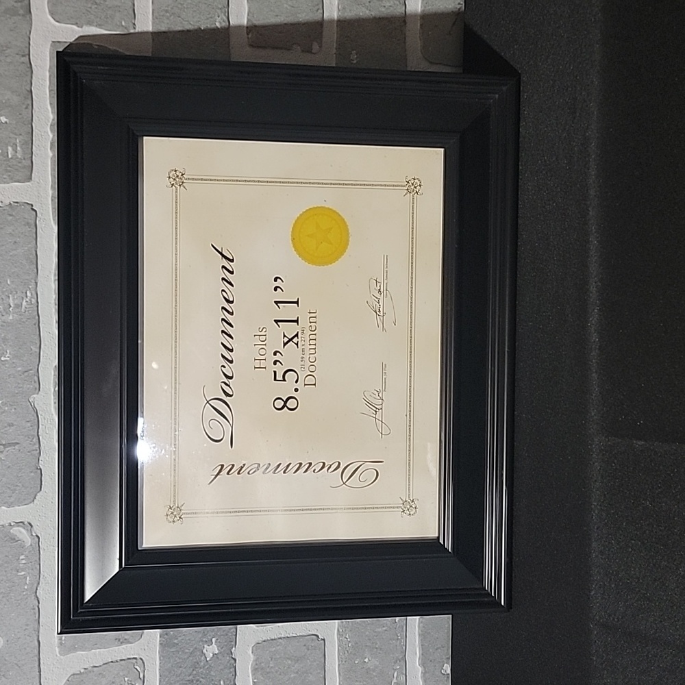 Document Frame - Holds 8.5 x 11 diploma, certificate